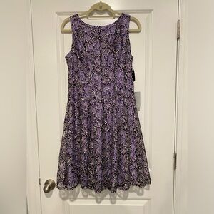 SALE Gabby Skye NWT fit and flare sleeveless dress in lovely floral print